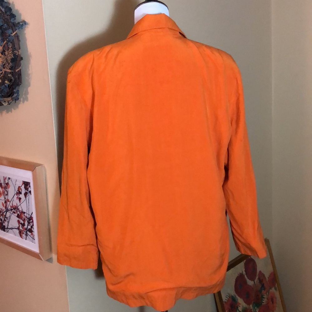 VINTAGE’80s Anne Klein II Size Medium 100% Silk Vivid Orange Longline Blazer - Picture 4 of 16